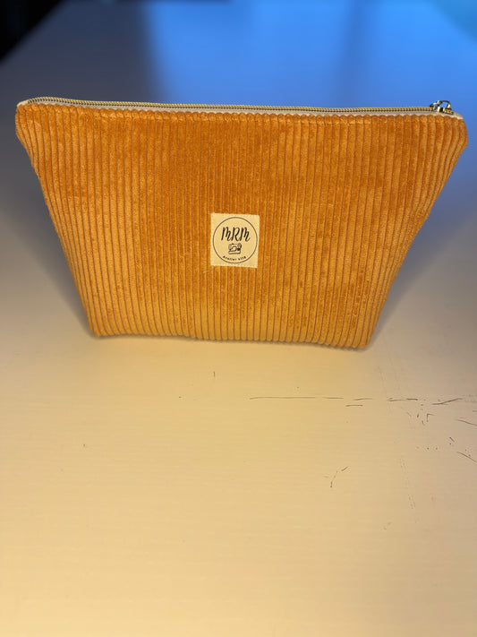 TROUSSE DE TOILETTE