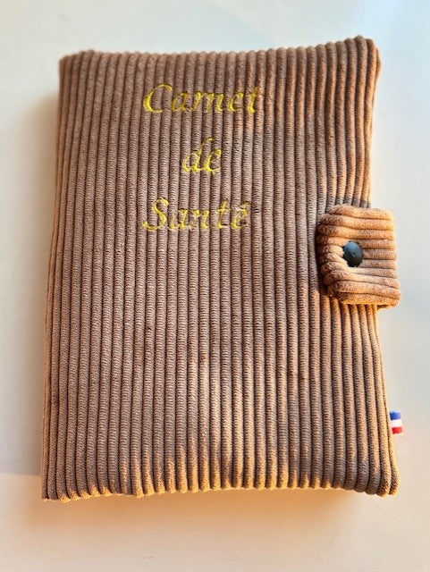 PROTEGE CARNET DE SANTE A PERSONNALISER